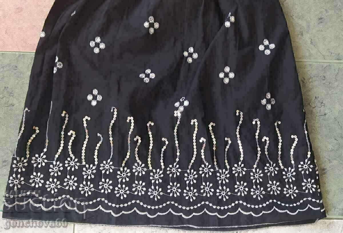 Beautiful skirt with embroidered sequins and silk embroidery with price € 12.00 | 23.47 BGN