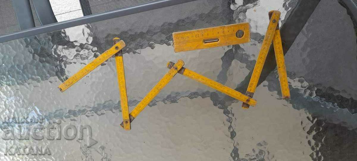 Επίπεδο + μέτρο παλιά Επίπεδο + μέτρο παλιά