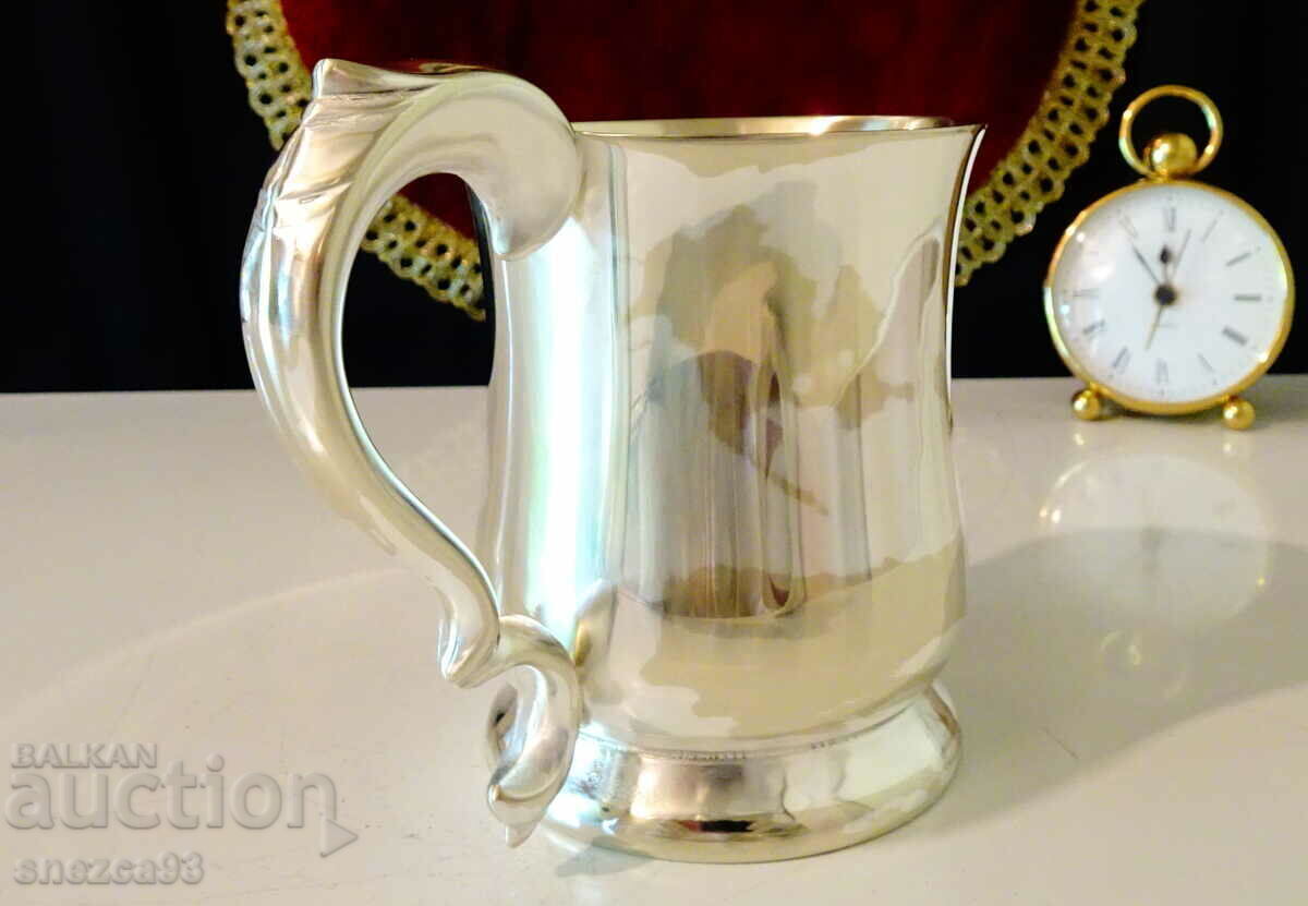 Silver-plated mug, Sheffield England with price 46.00 BGN | € 23.52 Silver-plated mug, Sheffield England with price 46.00 BGN | € 23.52
