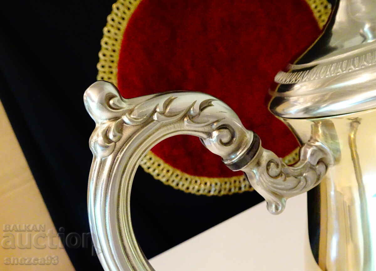 American designer teapot, bronze and pewter. - 5 American designer teapot, bronze and pewter. - 5