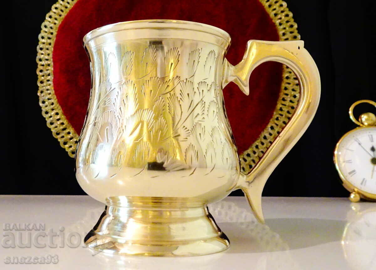 Auction Bronze mug, British India mug, marked. Auction Bronze mug, British India mug, marked.