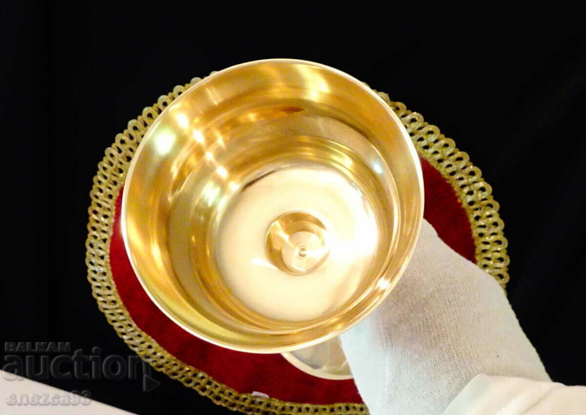 Bronze wine cup 21 cm, 460 g with price 129.00 BGN | € 65.96 Bronze wine cup 21 cm, 460 g with price 129.00 BGN | € 65.96