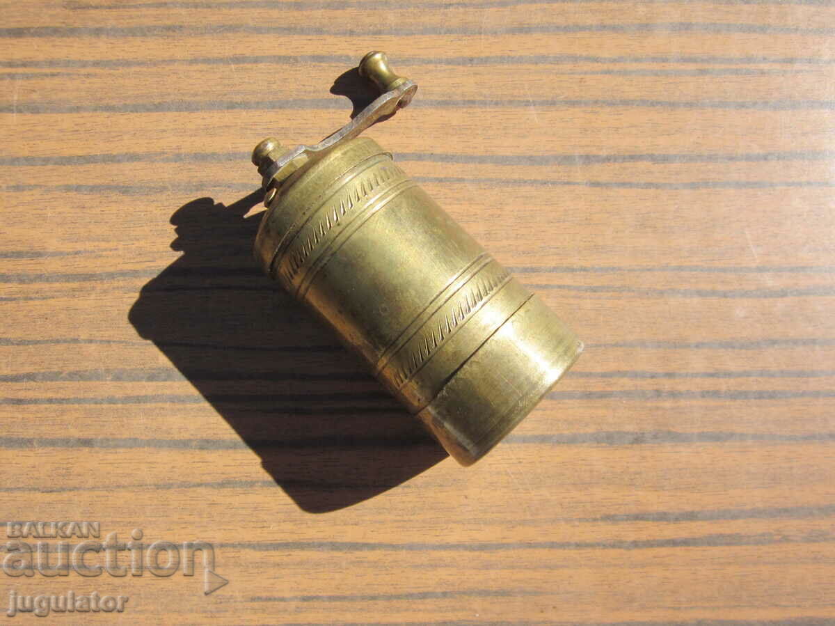 Auction  old small bronze mechanical pepper mill