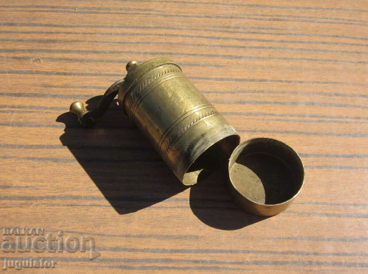 old small bronze mechanical pepper mill - 6