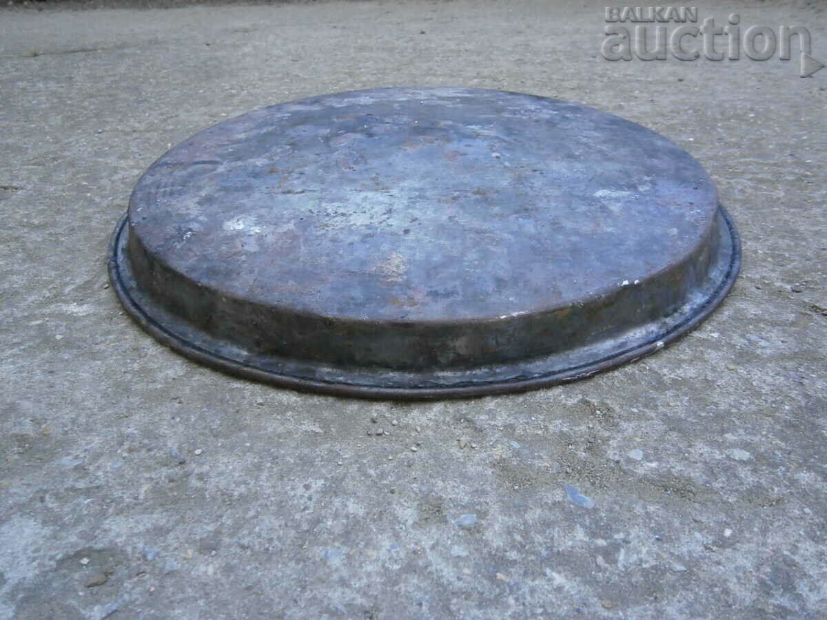 Auction antique renaissance handmade wrought copper tray Auction antique renaissance handmade wrought copper tray