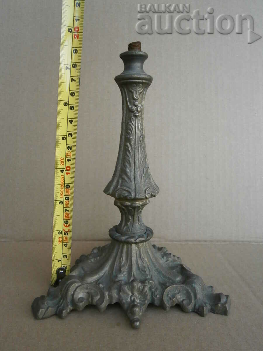 Delivery of solid baroque bronze base of candlestick lamp