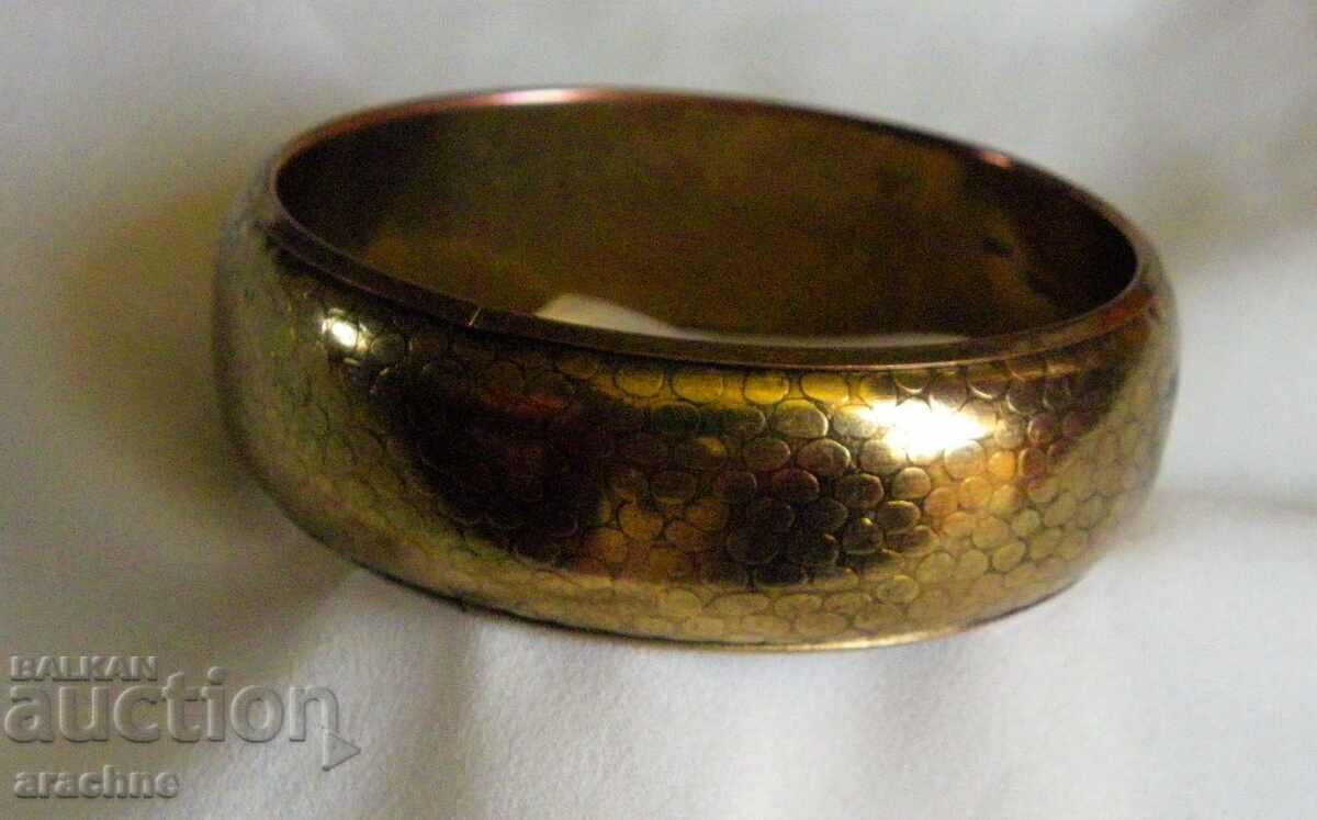 Аукцион Позлатена гривна Аукцион Позлатена гривна