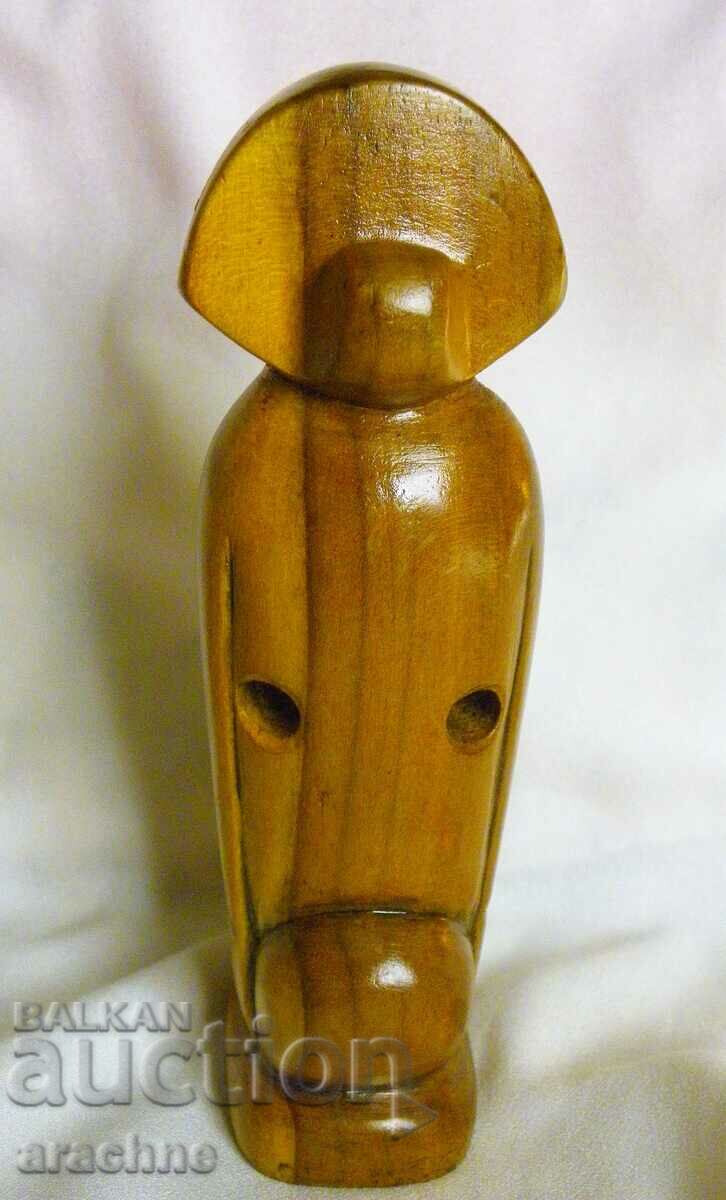 Delivery of Cowrie figurine - the most expensive tree in the world Delivery of Cowrie figurine - the most expensive tree in the world