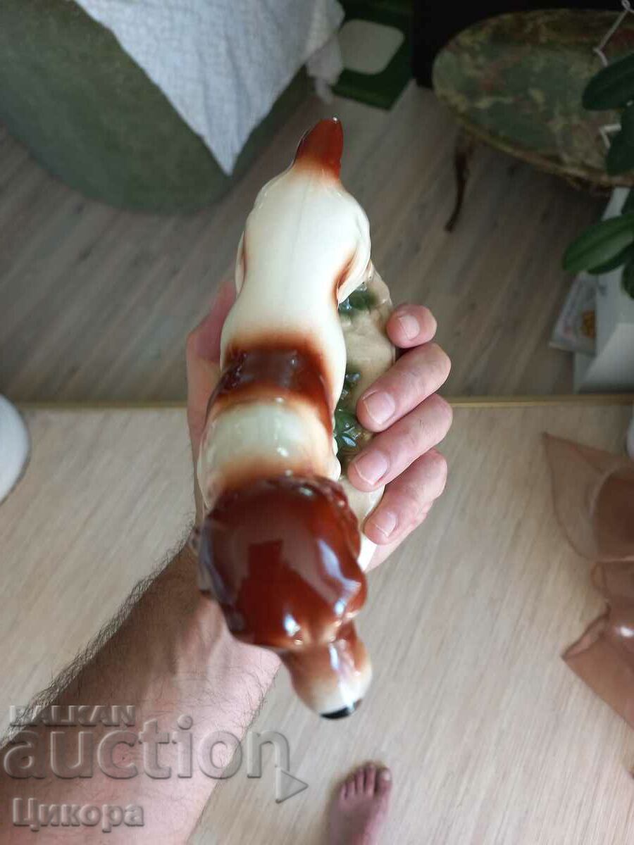 Delivery of UNIQUE PORCELAIN DOG FIGURE STATUETTE