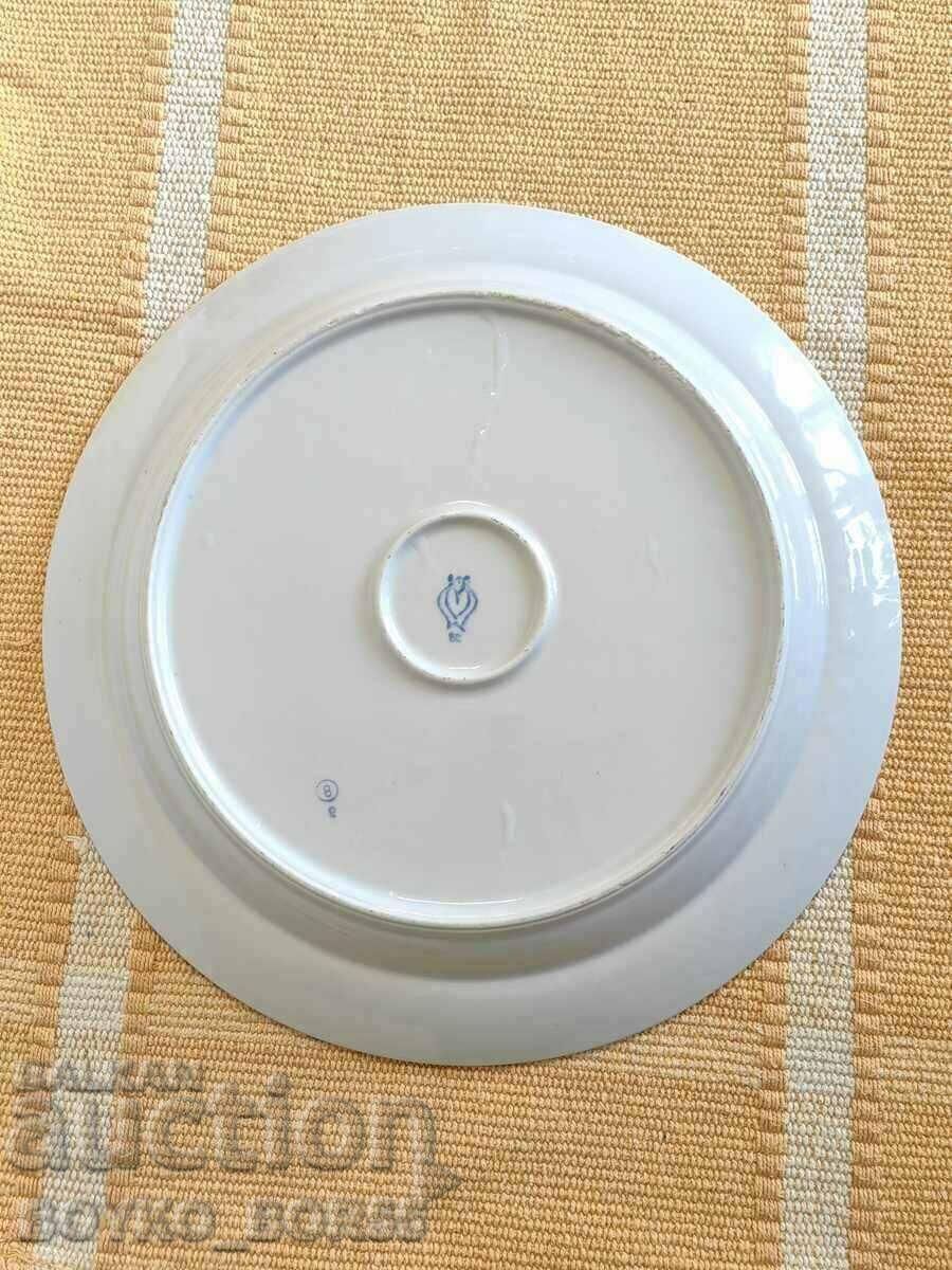 Farfurie autentică din porțelan Great Russian Social URSS cu preț 37.00 BGN | € 18.92