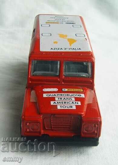 Burago Land Rover/Land Rover, model car 1:47, Italy with price 19.00 BGN | € 9.71