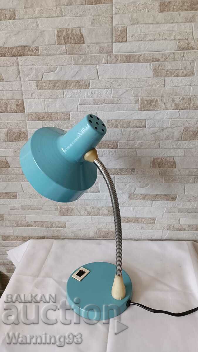 Παράδοση Μεταλλικό βιομηχανικό φωτιστικό γραφείου - τραπέζι #10 - Αντίκα