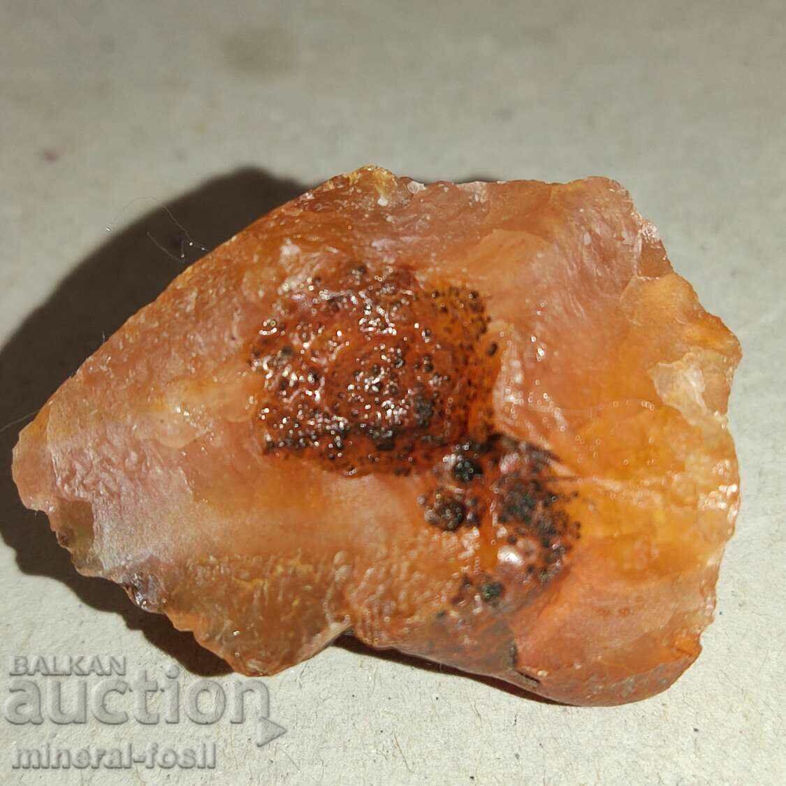Карнеол No.1 - необработен минерал