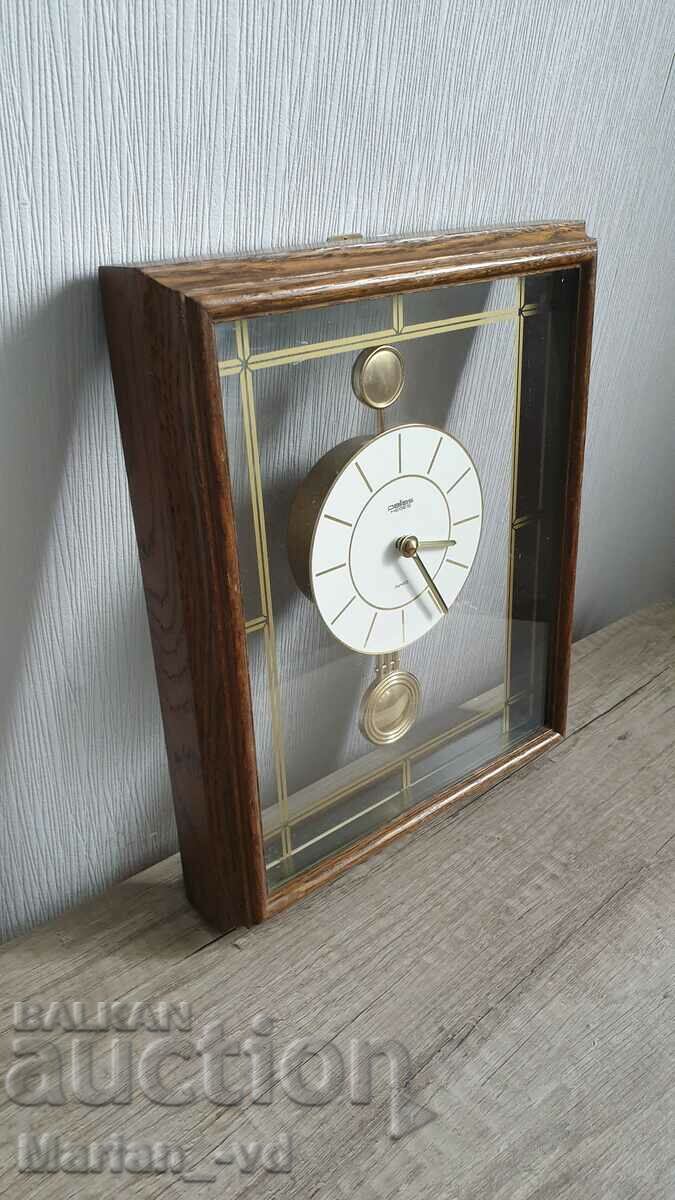 Delivery of Pallas Heges German Quartz Wall Clock Delivery of Pallas Heges German Quartz Wall Clock