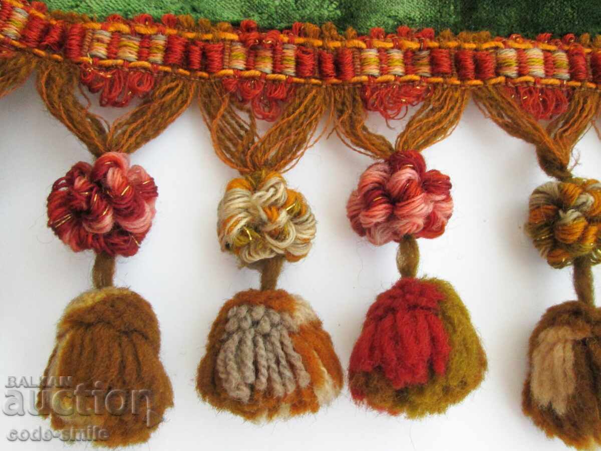 Auction Beautiful old tablecloth velvet embroidery 19th century Auction Beautiful old tablecloth velvet embroidery 19th century