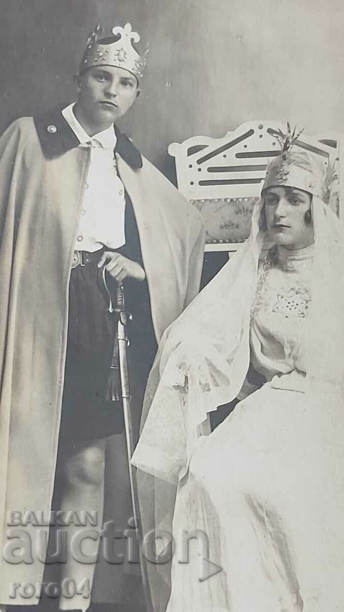 SABIA - PELERINA - COROUNI - MASCARATĂ - 6