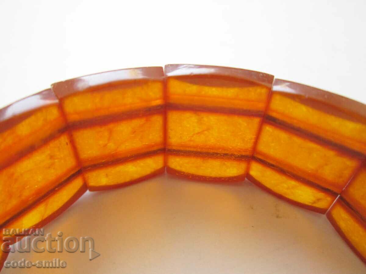 Elegant women's bracelet natural amber USSR with price 100.00 BGN | € 51.13 Elegant women's bracelet natural amber USSR with price 100.00 BGN | € 51.13