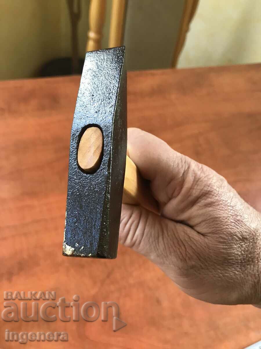 HAMMER HAMMER OLD SMALL TOOL-200 GR. - 5 HAMMER HAMMER OLD SMALL TOOL-200 GR. - 5