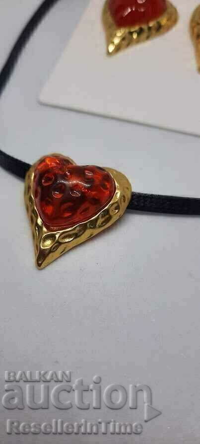 New set of heart earrings and choker with price 25.00 BGN | € 12.78 New set of heart earrings and choker with price 25.00 BGN | € 12.78