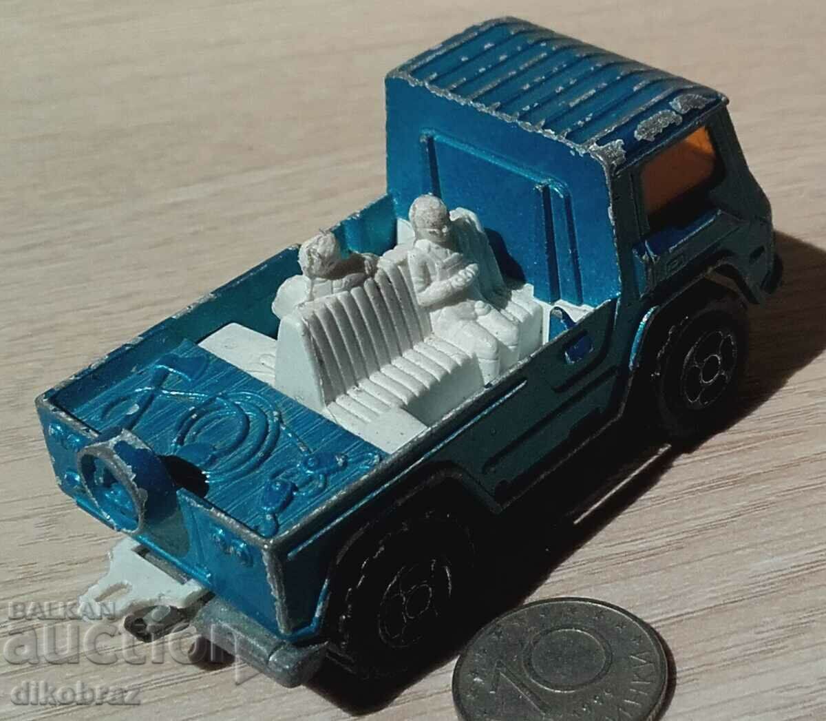 Explorateur stroller - Zipka or Majorette truck with price 12.50 BGN | € 6.39 Explorateur stroller - Zipka or Majorette truck with price 12.50 BGN | € 6.39