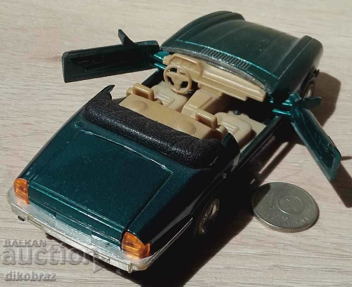 Jaguar / Jaguar - convertible with price 8.90 BGN | € 4.55 Jaguar / Jaguar - convertible with price 8.90 BGN | € 4.55