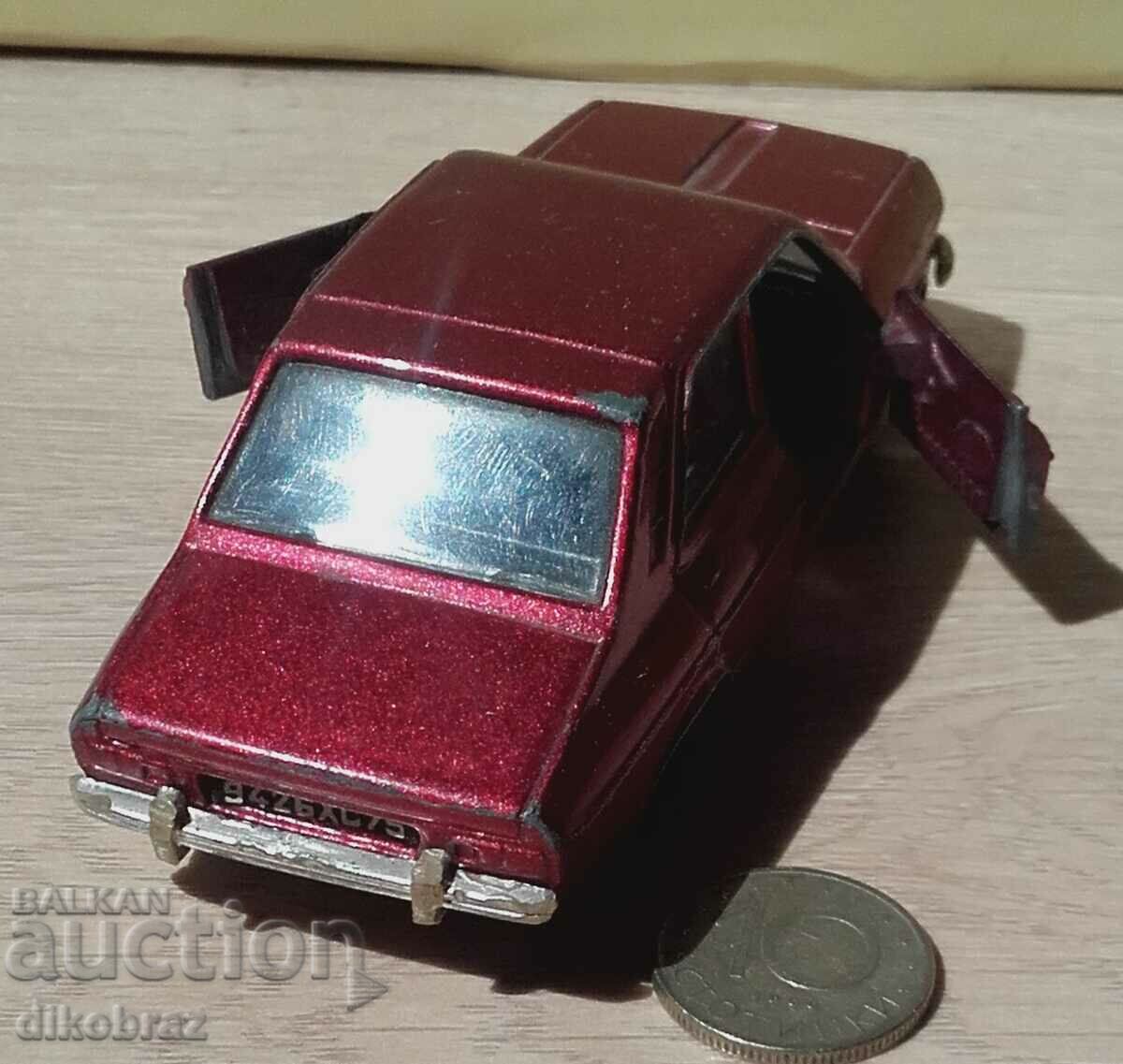 Renault / Renault 12 - POLYSTIL with price 89.90 BGN | € 45.97 Renault / Renault 12 - POLYSTIL with price 89.90 BGN | € 45.97