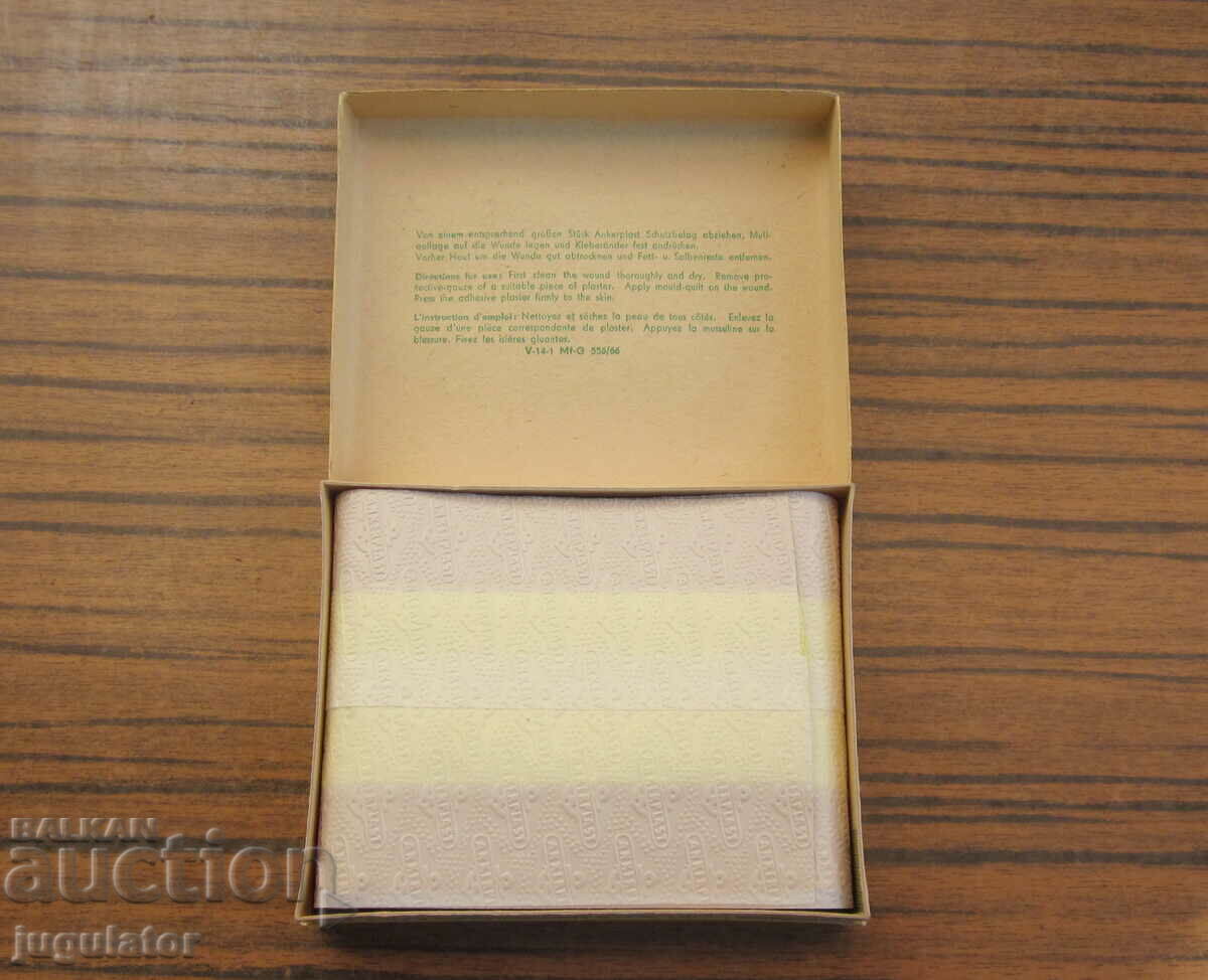 Delivery of old German medical Ankerplast unused in box