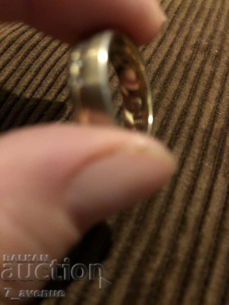 Auction RING / RING with many inscriptions and 3 stones Auction RING / RING with many inscriptions and 3 stones