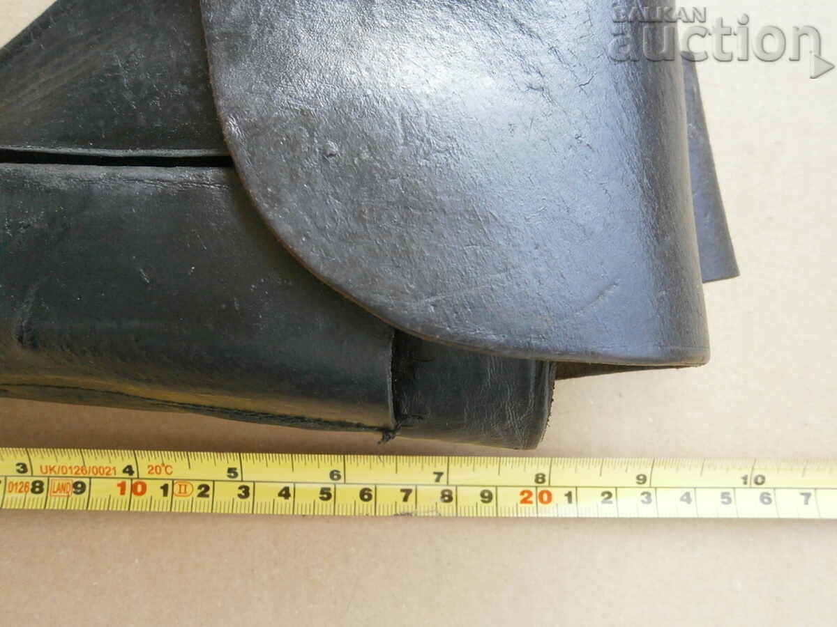 Auction large USSR army holster from the 30's 40's for a pistol Auction large USSR army holster from the 30's 40's for a pistol