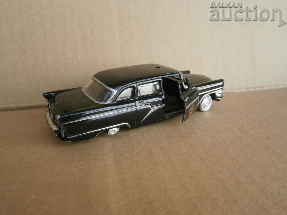 Auction CHAIKA GAZ 13 USSR metal cart for restoration parts Auction CHAIKA GAZ 13 USSR metal cart for restoration parts