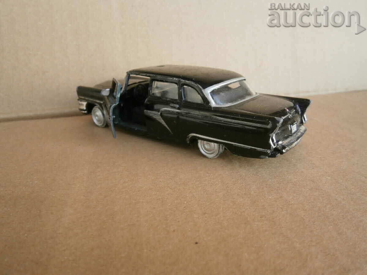 CHAIKA GAZ 13 USSR metal cart for restoration parts - 5 CHAIKA GAZ 13 USSR metal cart for restoration parts - 5