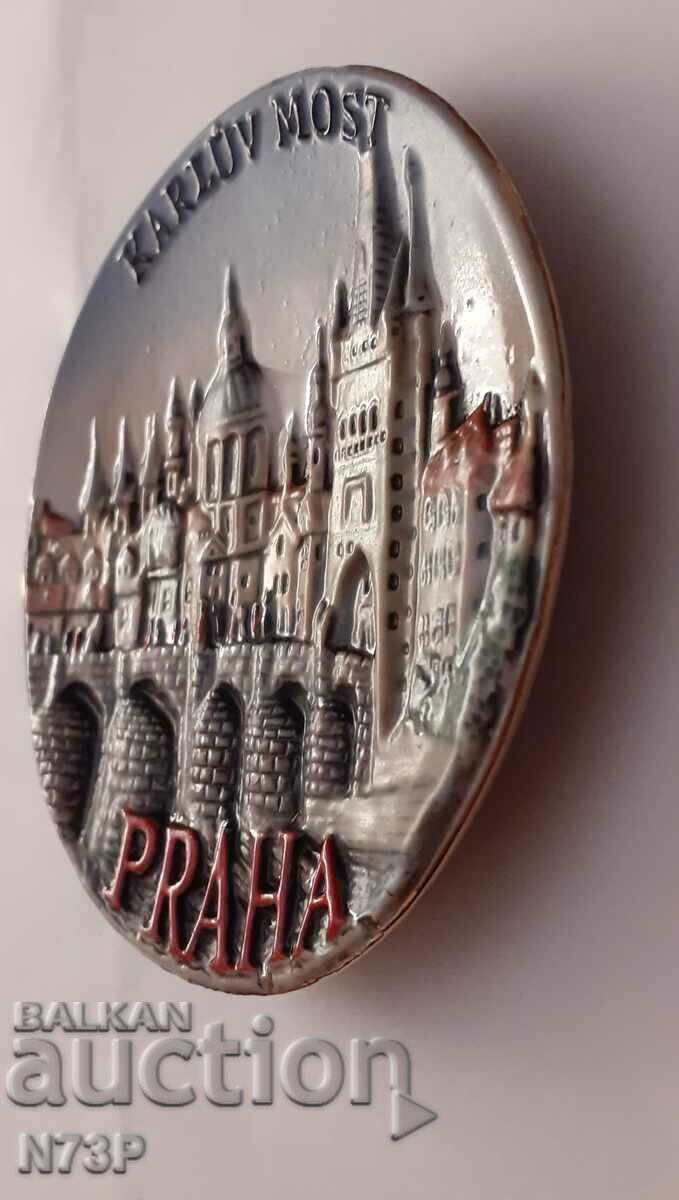 PORCELAIN PLATE. COLLECTION. RELIEF. with price 12.00 BGN | € 6.14 PORCELAIN PLATE. COLLECTION. RELIEF. with price 12.00 BGN | € 6.14