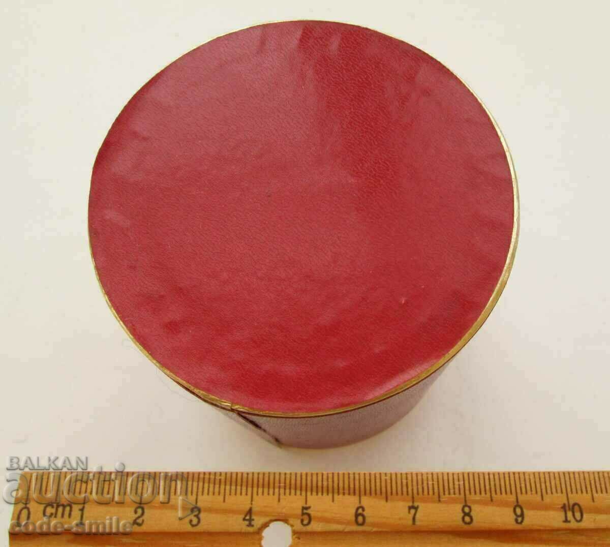 Delivery of Tube for diploma decree document State Council of NRB