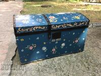 Painted wooden chest #4344
