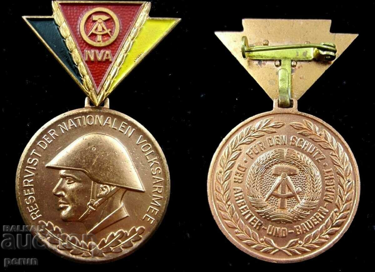 Военен медал-Нагръден знак-Народна армия на ГДР-DDR