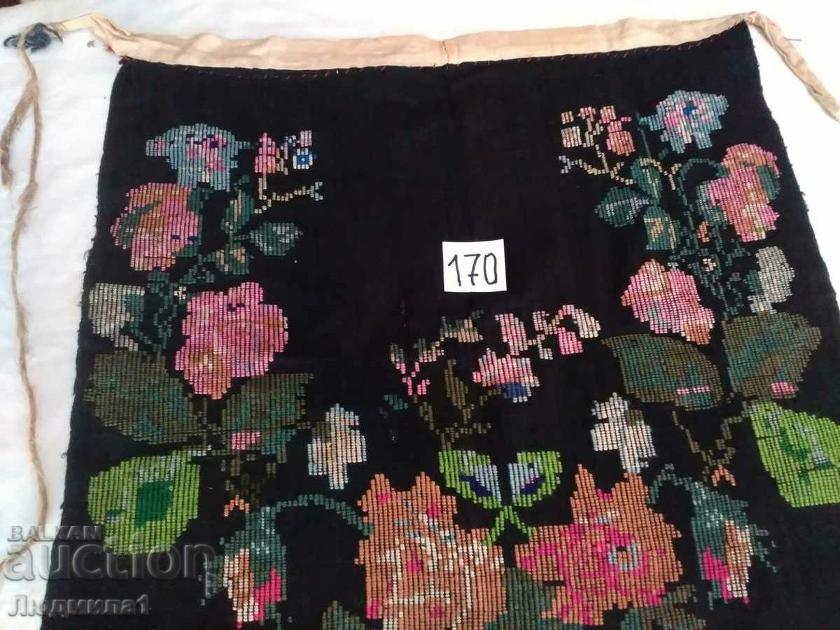AUTHENTIC OLD APRON with price 22.00 BGN | € 11.25 AUTHENTIC OLD APRON with price 22.00 BGN | € 11.25