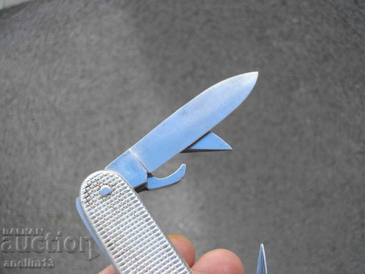 COLLECTOR'S MILITARY POCKET KNIFE AMEFA KL 81 - 6 COLLECTOR'S MILITARY POCKET KNIFE AMEFA KL 81 - 6