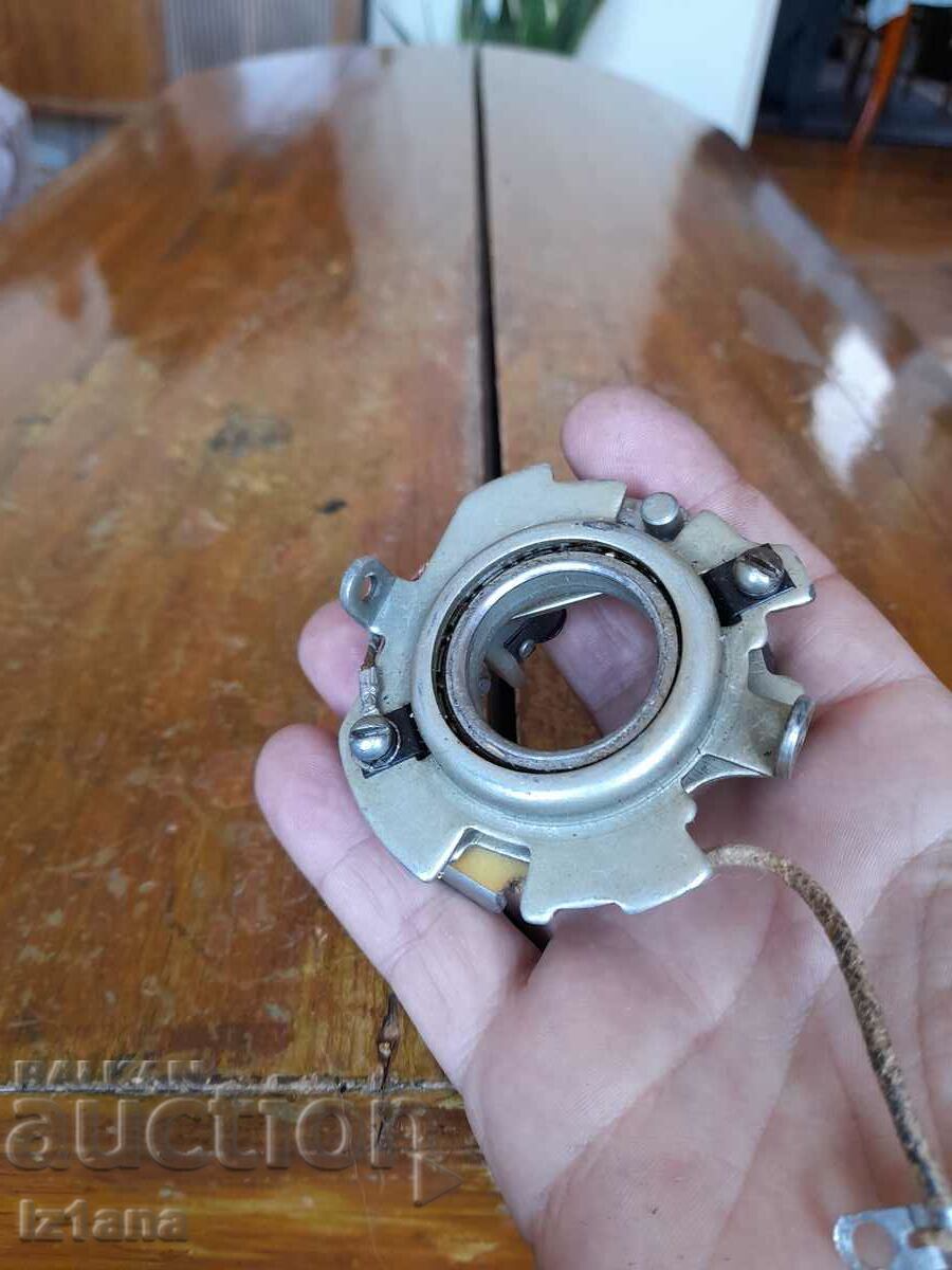 Δημοπρασία Παλιό πλακάκι για Delko, σφυρί Lada, VAZ, Lada Δημοπρασία Παλιό πλακάκι για Delko, σφυρί Lada, VAZ, Lada