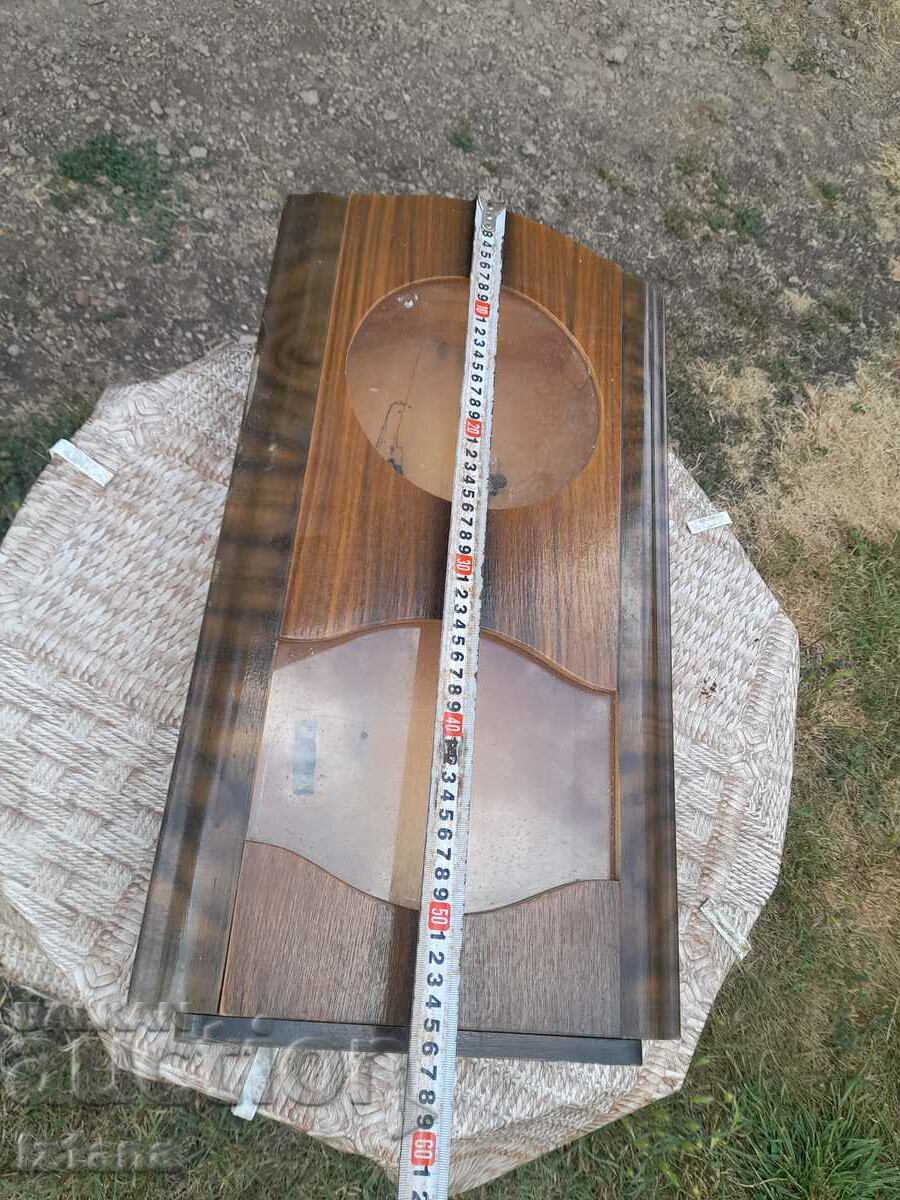 Old wall clock box with price 40.00 BGN | € 20.45 Old wall clock box with price 40.00 BGN | € 20.45