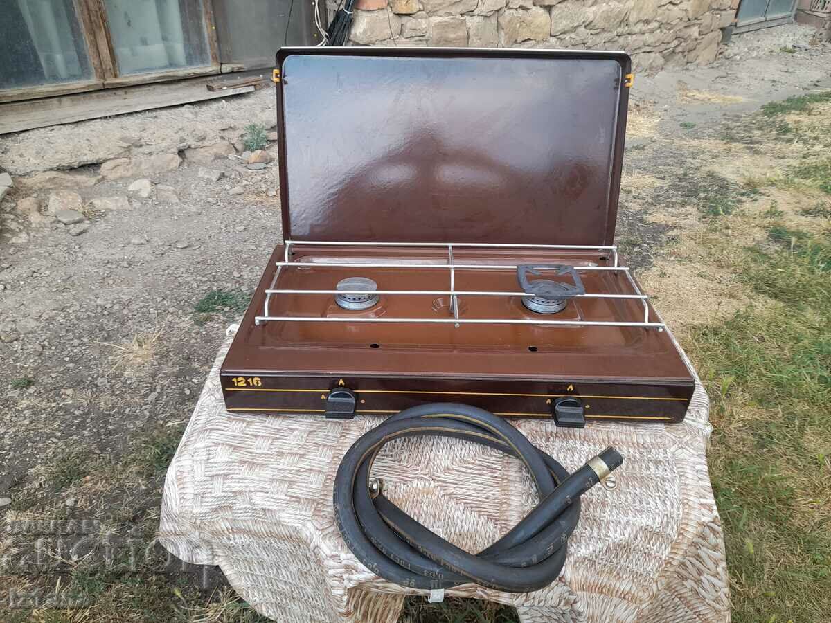 Old gas stove with price 120.00 BGN | € 61.36 Old gas stove with price 120.00 BGN | € 61.36