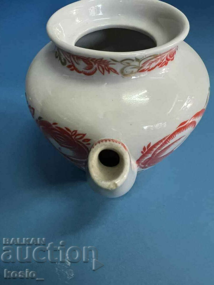 Delivery of Old Soviet porcelain teapot LFZ Delivery of Old Soviet porcelain teapot LFZ