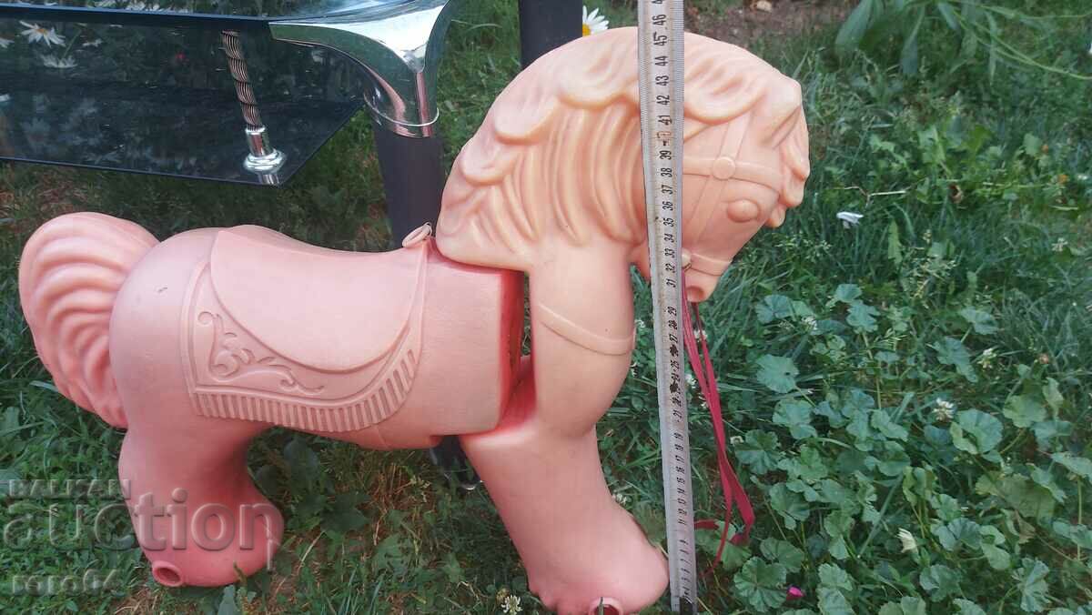 Auction HORSE - Whirlwind Auction HORSE - Whirlwind