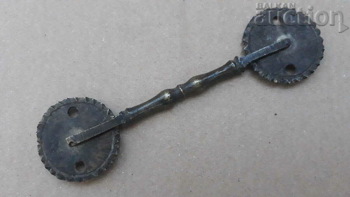 Auction  antique bronze pasta pizza knife