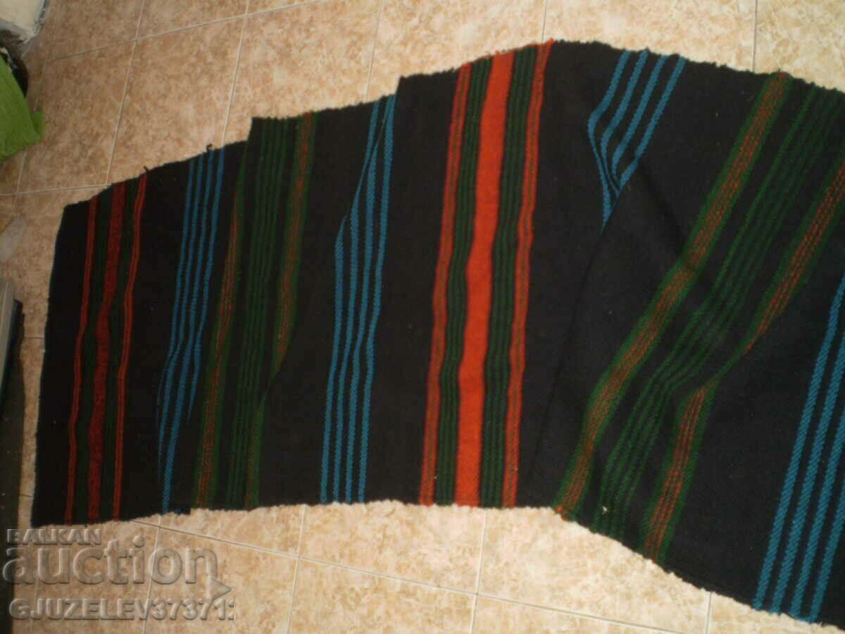 Primitive handwoven woolen patterned rug - 6