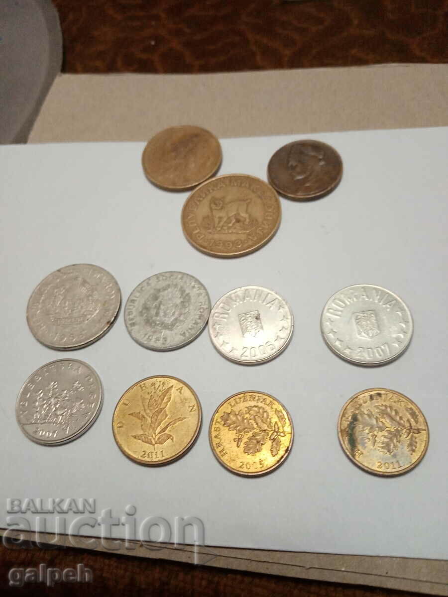 Delivery of MIXED LOT OF COINS - 11 pcs. - BGN 2.5 Delivery of MIXED LOT OF COINS - 11 pcs. - BGN 2.5