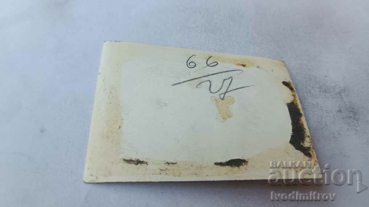 Photo Young women with price € 0.74 | 1.45 BGN