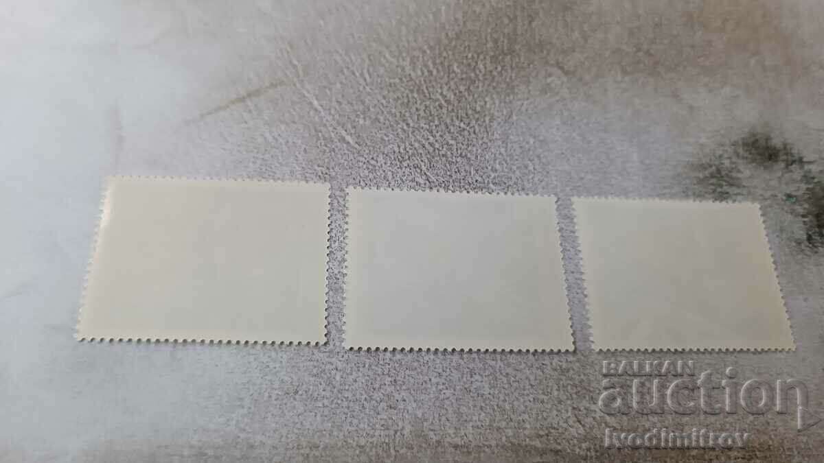 Postage stamps NRB UNION - APOLLO 1975 with price 0.85 BGN | € 0.43 Postage stamps NRB UNION - APOLLO 1975 with price 0.85 BGN | € 0.43