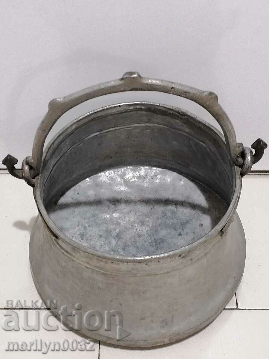 An old bacon, a baker, a pot, a boiler, a copper pot with price 89.00 BGN | € 45.50
