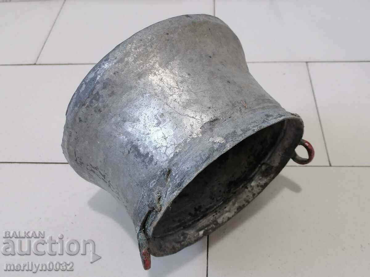 An old bacon, a baker, a pot, a boiler, a copper pot - 7 An old bacon, a baker, a pot, a boiler, a copper pot - 7