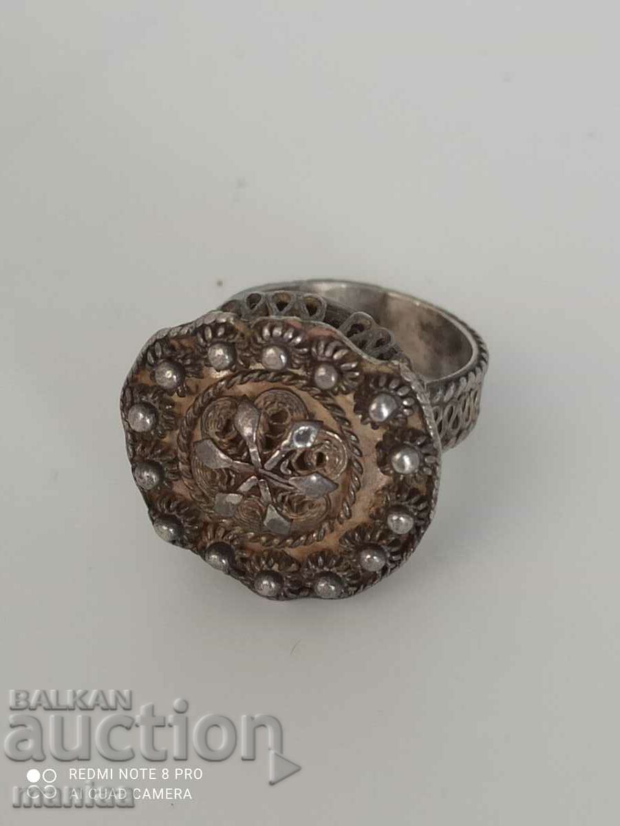 Стар възрожденски сребърен пръстен